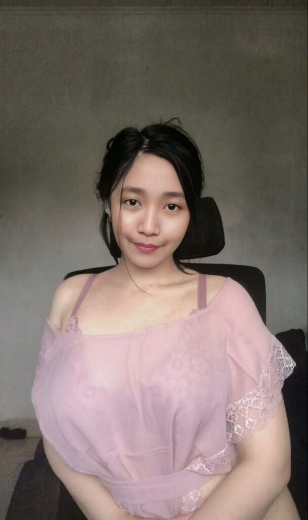 B0k3p Indo Viral Giselle Bigo Gadis Pirang Malay Berdansa Ceria di Depan Kamera Hot Video Full Hd