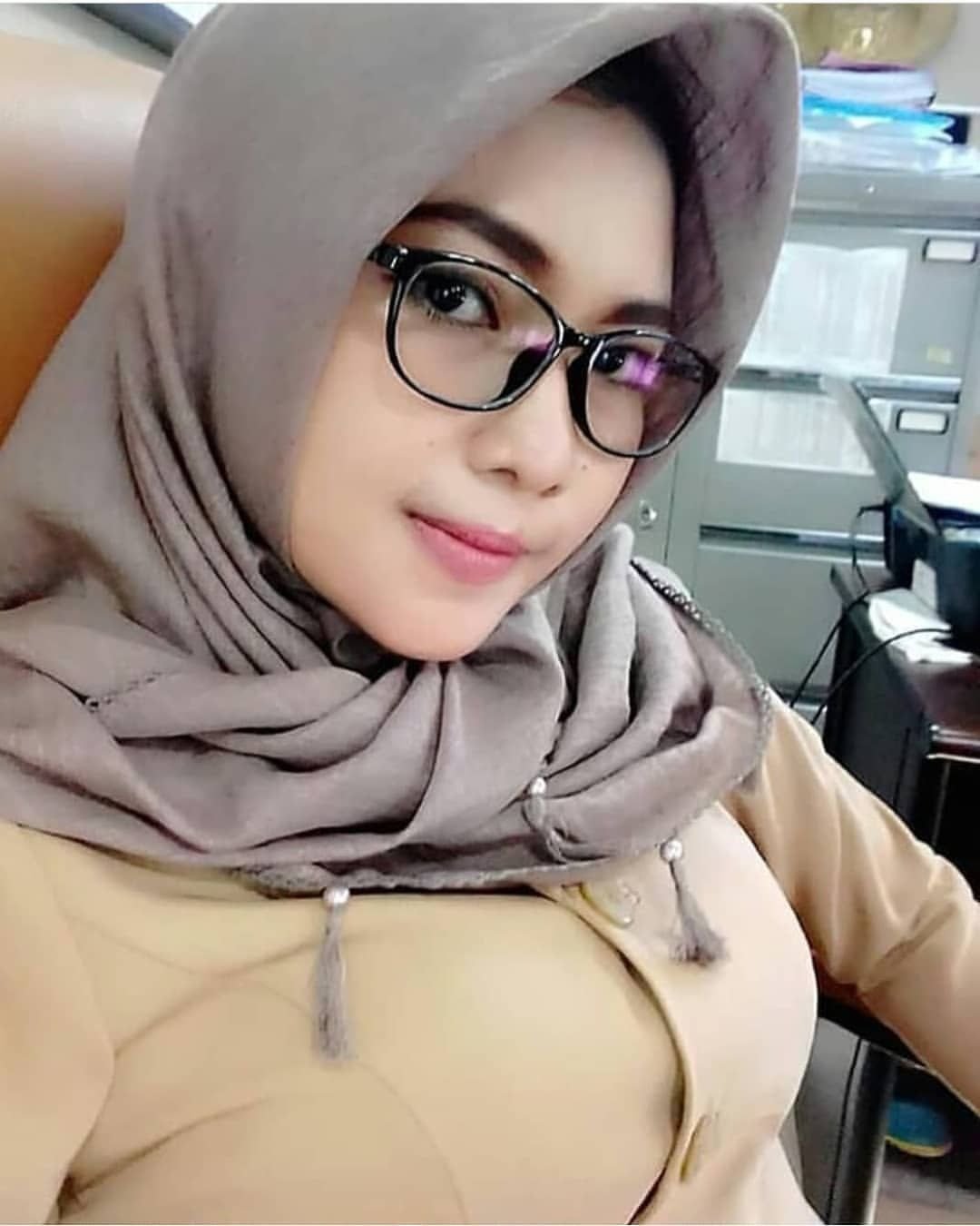 Latest ABG Viral Guru SMA Hijab Teh Viral Top Brand New Generation Tanpa Suamiku Bebas Melepas Hasrat Check-in Top Global Official Indonesia Viral 2026